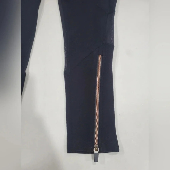 Sweaty Betty Zipped Up 7/8 Textured Leggings XSmall - Picture 6 of 15